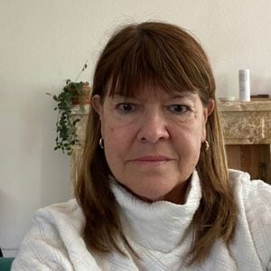 Ana T