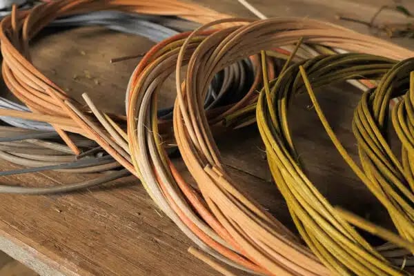 Dyeing_Plant_Fibres_Harriet_Goodall_Fibre_Arts_Take_Two_Meet_Your_Tutor-600x400.jpg