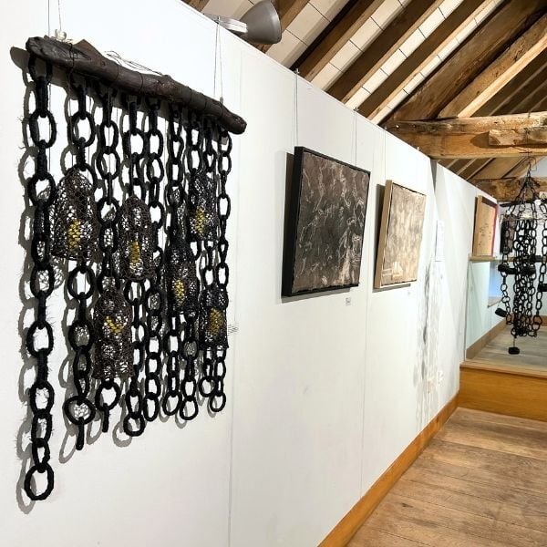 Nicky Ilsley exhibition - The canary and the parrot 1