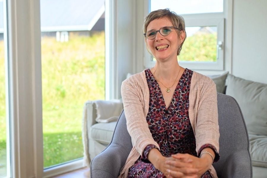 Eva Kalien smiling at camera Eva Kalien smiling at camera