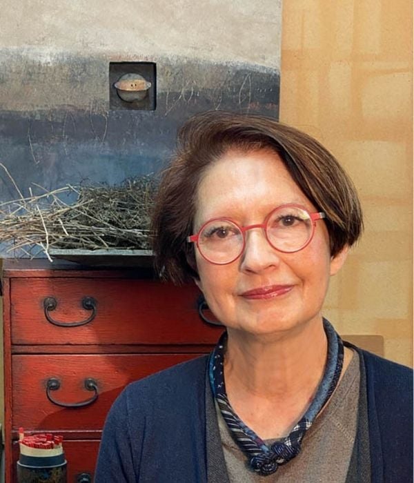 Image of donna watson in her studio